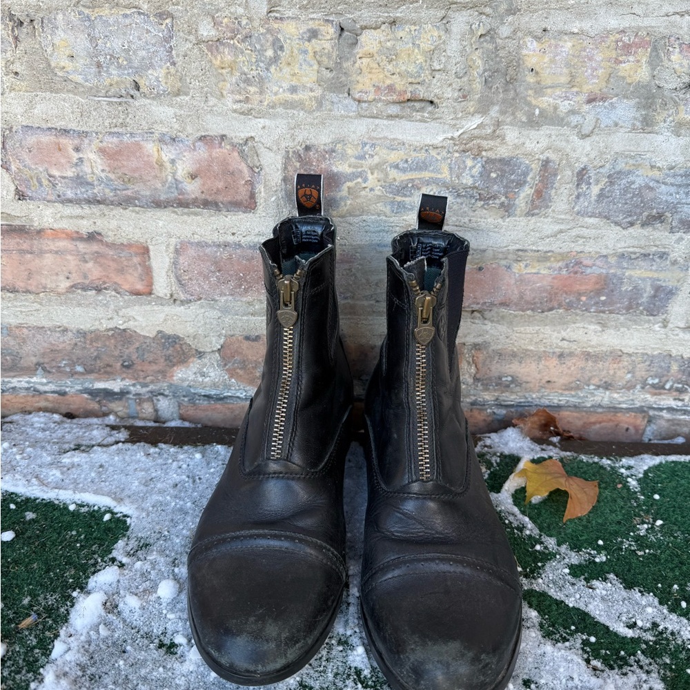 ARIAT BOOTS